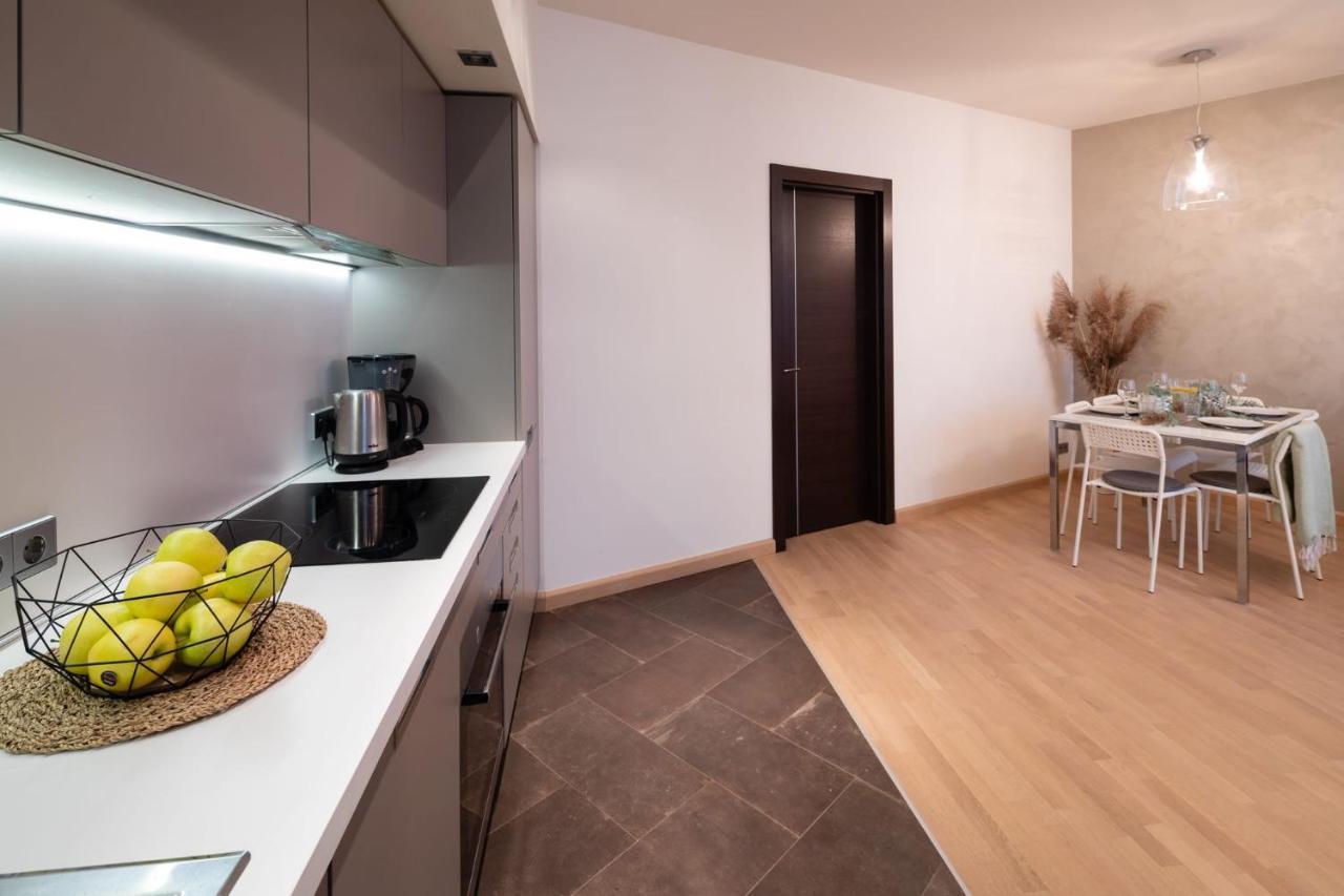 Old Riga Two Bedroom Apartment With 2 Bathrooms Εξωτερικό φωτογραφία