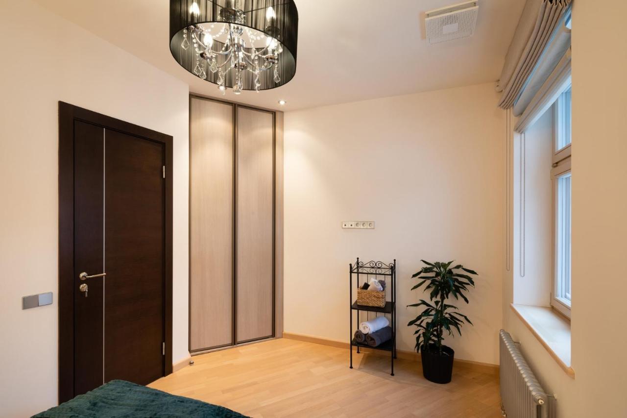 Old Riga Two Bedroom Apartment With 2 Bathrooms Εξωτερικό φωτογραφία